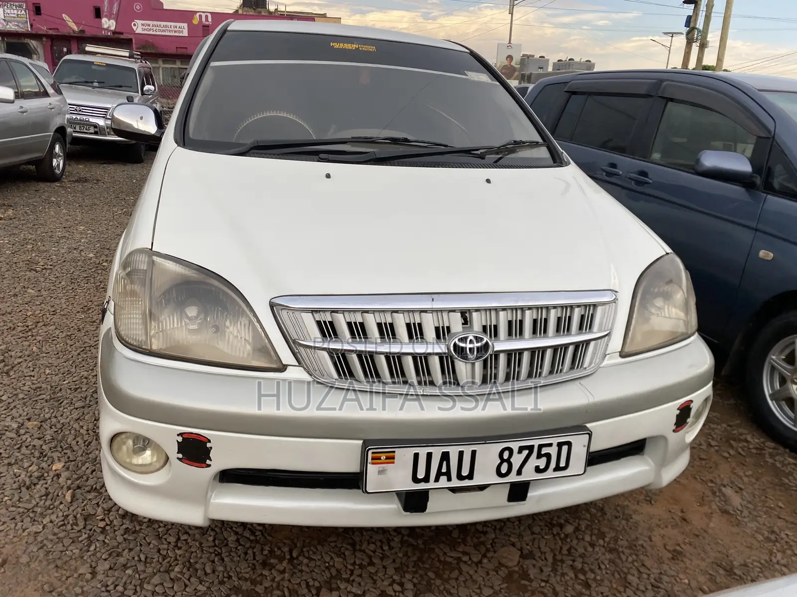 Toyota Nadia 2003 Silver