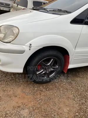 Toyota Nadia 2003 Silver