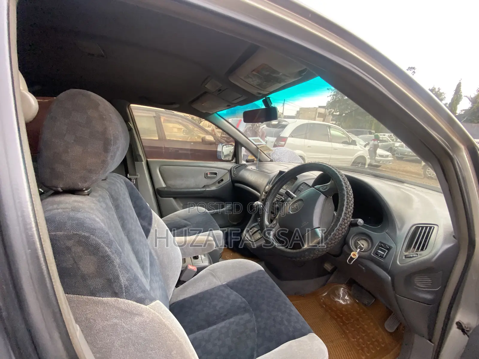 Toyota Harrier 2002 Silver