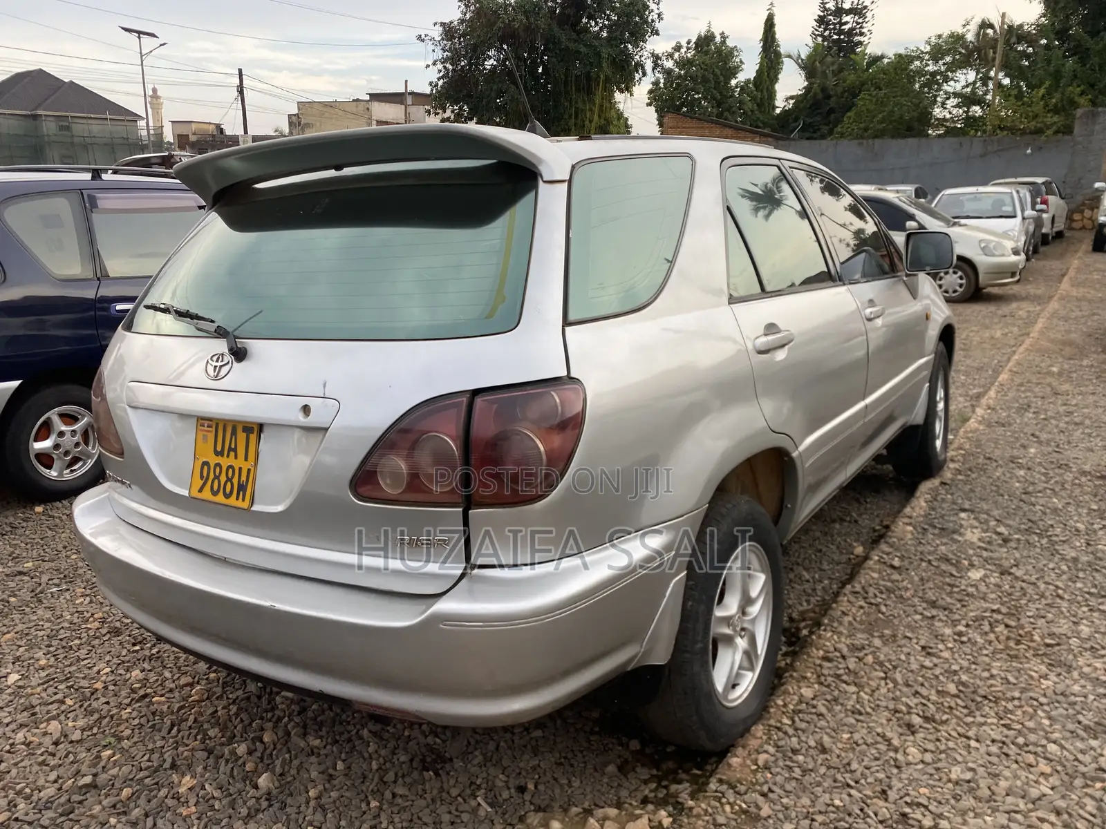 Toyota Harrier 2002 Silver