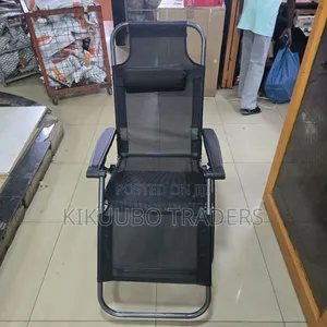 Zero Gravity Deluxe Reclining Folding Chair
