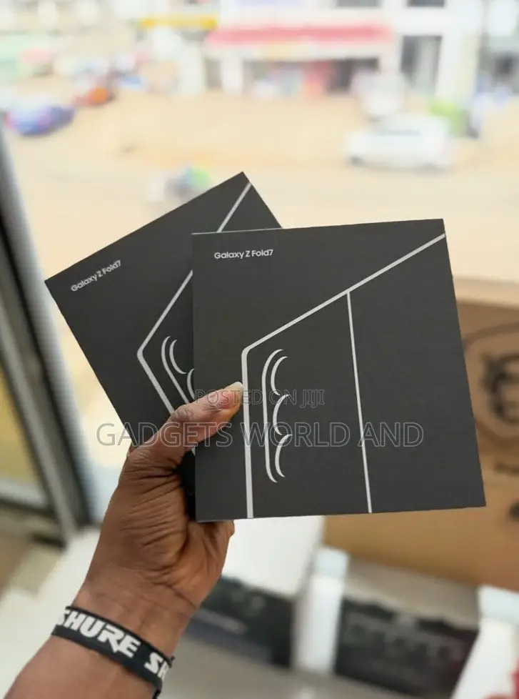 New Samsung Galaxy Z Fold7 1 TB Black