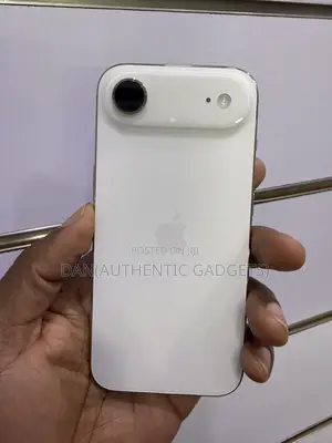 Apple iPhone Air 256 GB Gold