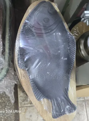 Fish-Shaped Cast Iron Sizzling Steak or Fish Pan