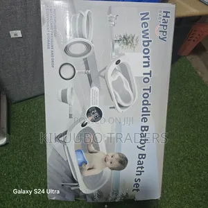 Happy Baby Newborn to Toddler Baby Bath Set