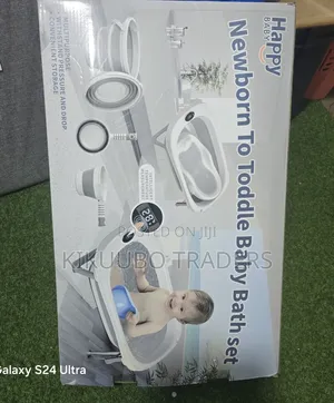 Happy Baby Newborn to Toddler Baby Bath Set