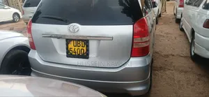 Toyota Wish 2006 Silver