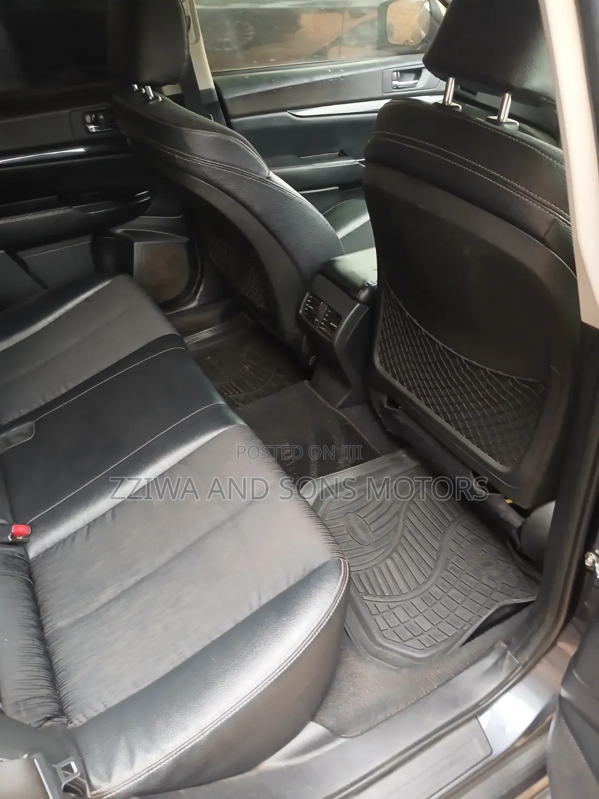Subaru Legacy 2.5GT Limited Sedan 2012 Gray