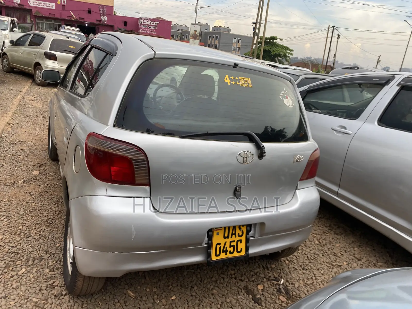 Toyota Vitz 2006 Silver