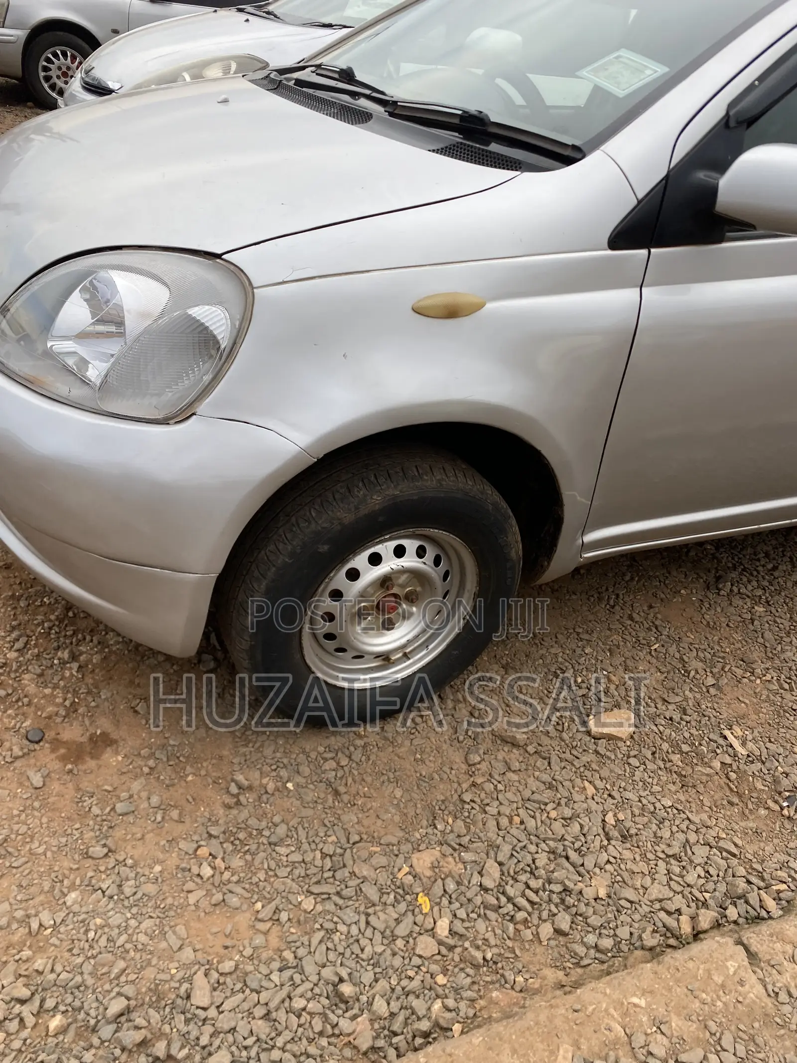 Toyota Vitz 2006 Silver