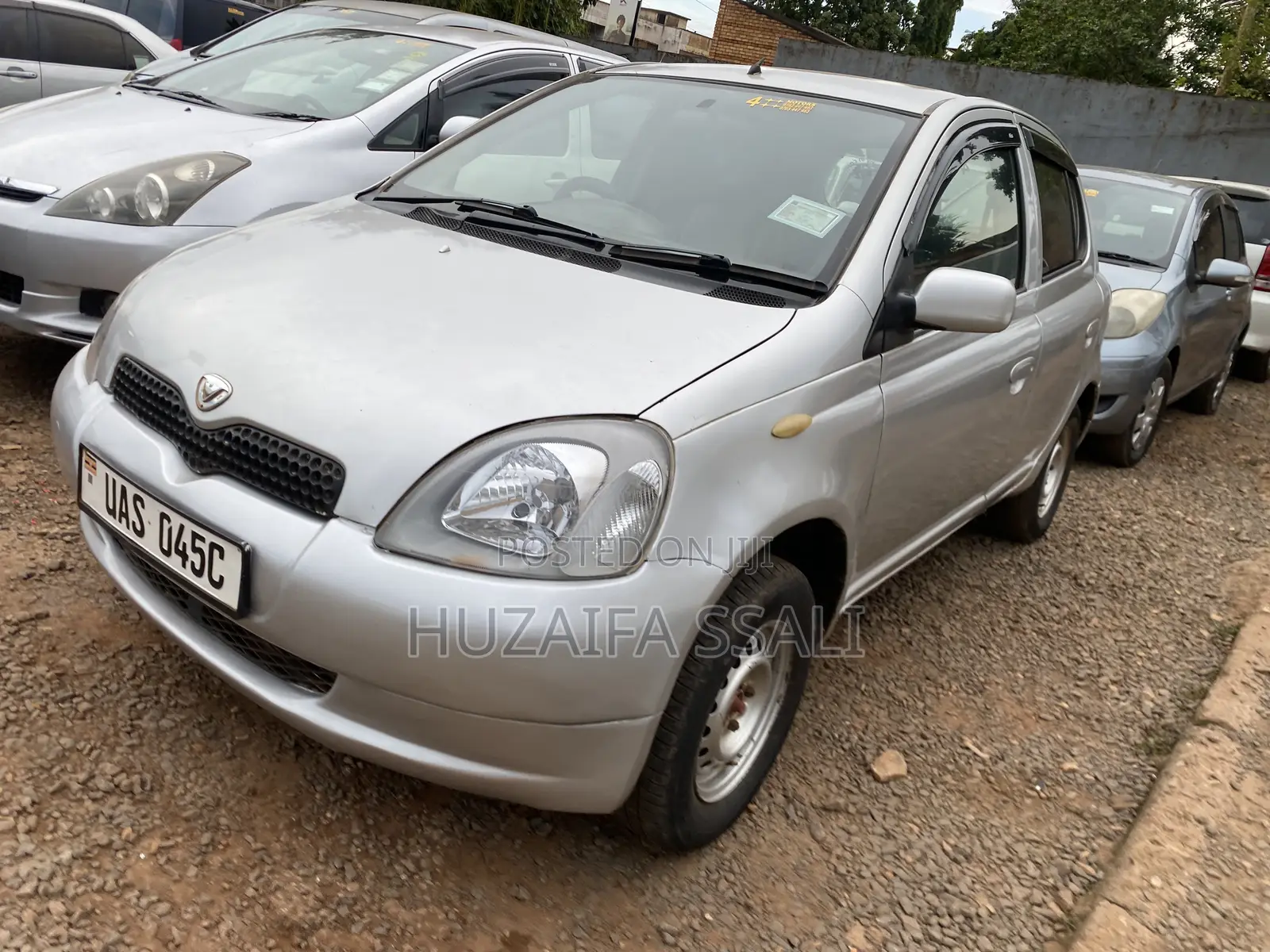 Toyota Vitz 2006 Silver