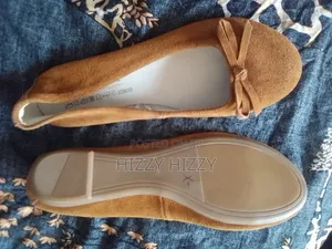 I'm Selling Shoes, 2nd Hand but in Good Shape From Europe 