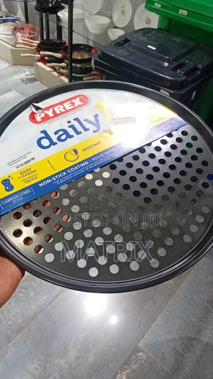 Vented Pizza Pan With Holes Baking Tray Bakeware