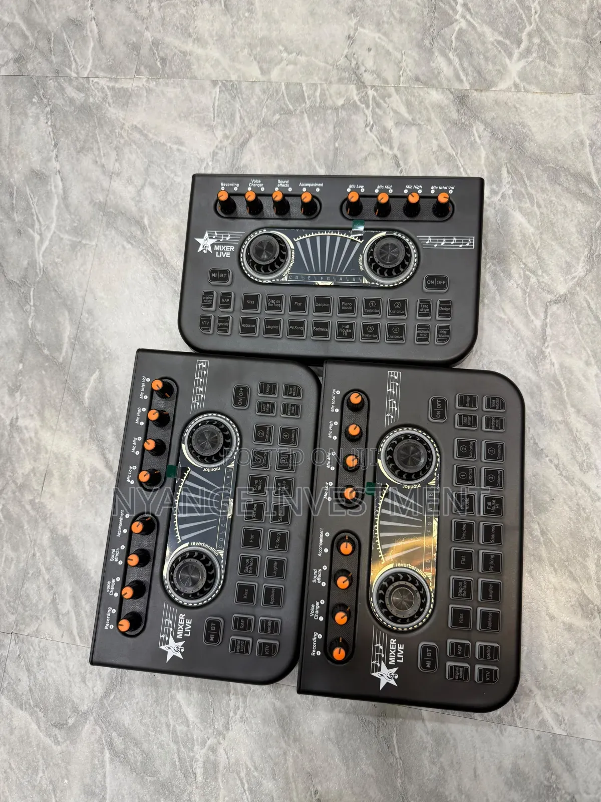 X3 Live Voice Mixer Audio Interface Console .