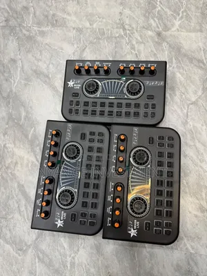 X3 Live Voice Mixer Audio Interface Console .