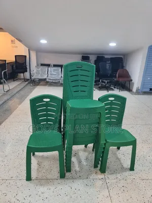 BG-613 Full Plastic Armless Plastic Chairs