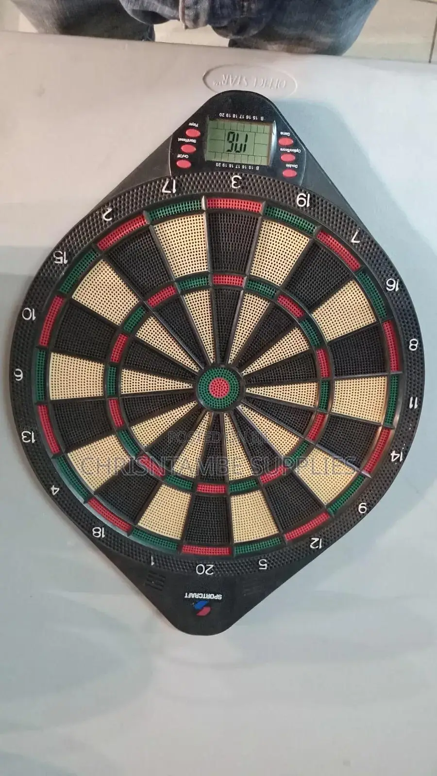 Sportcraft 1000 Electronic Dartboard With LCD Score Screen