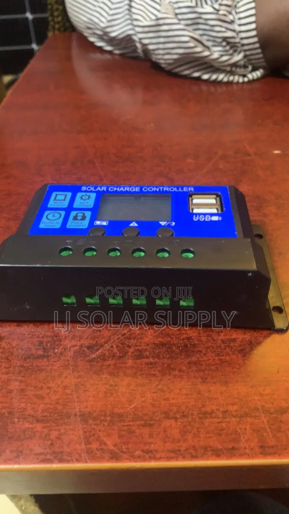 Charge Controller 10A