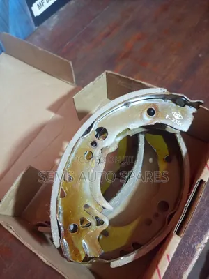 Brake Shoes Toyota Vitz