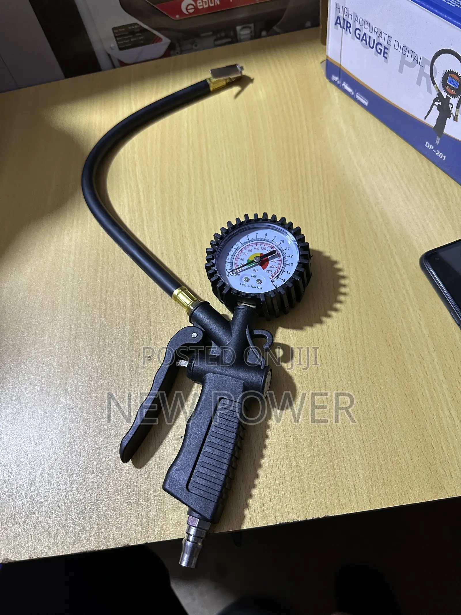 Pressure Gauge/Inflator