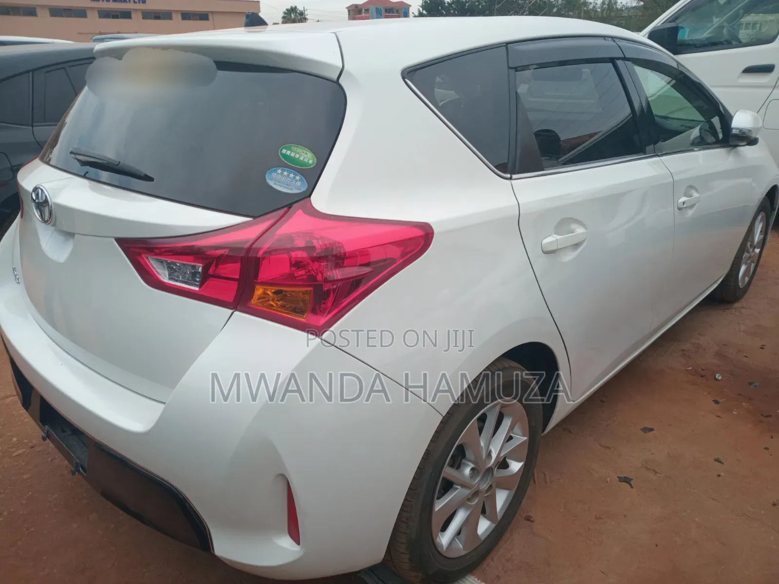Toyota Auris 2013 White