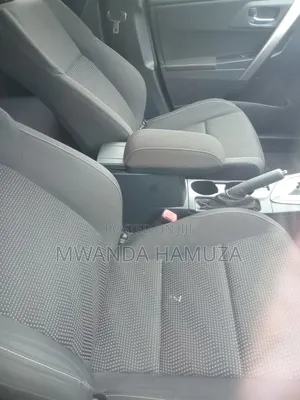Toyota Auris 2013 White