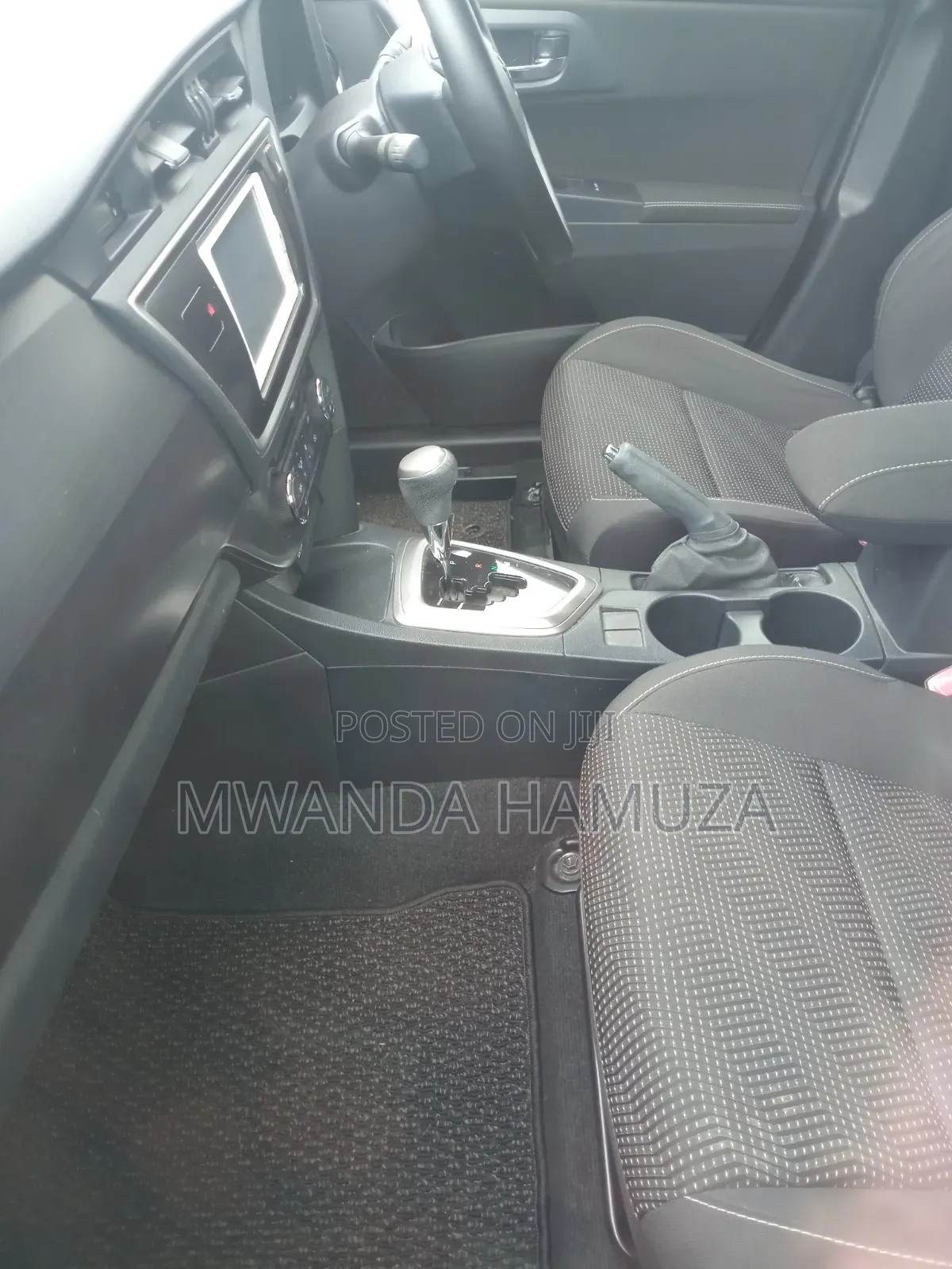 Toyota Auris 2013 White