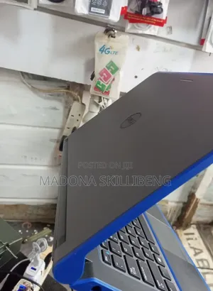 Laptop Dell 14 Premium 6GB Intel Core i3 HDD 350GB
