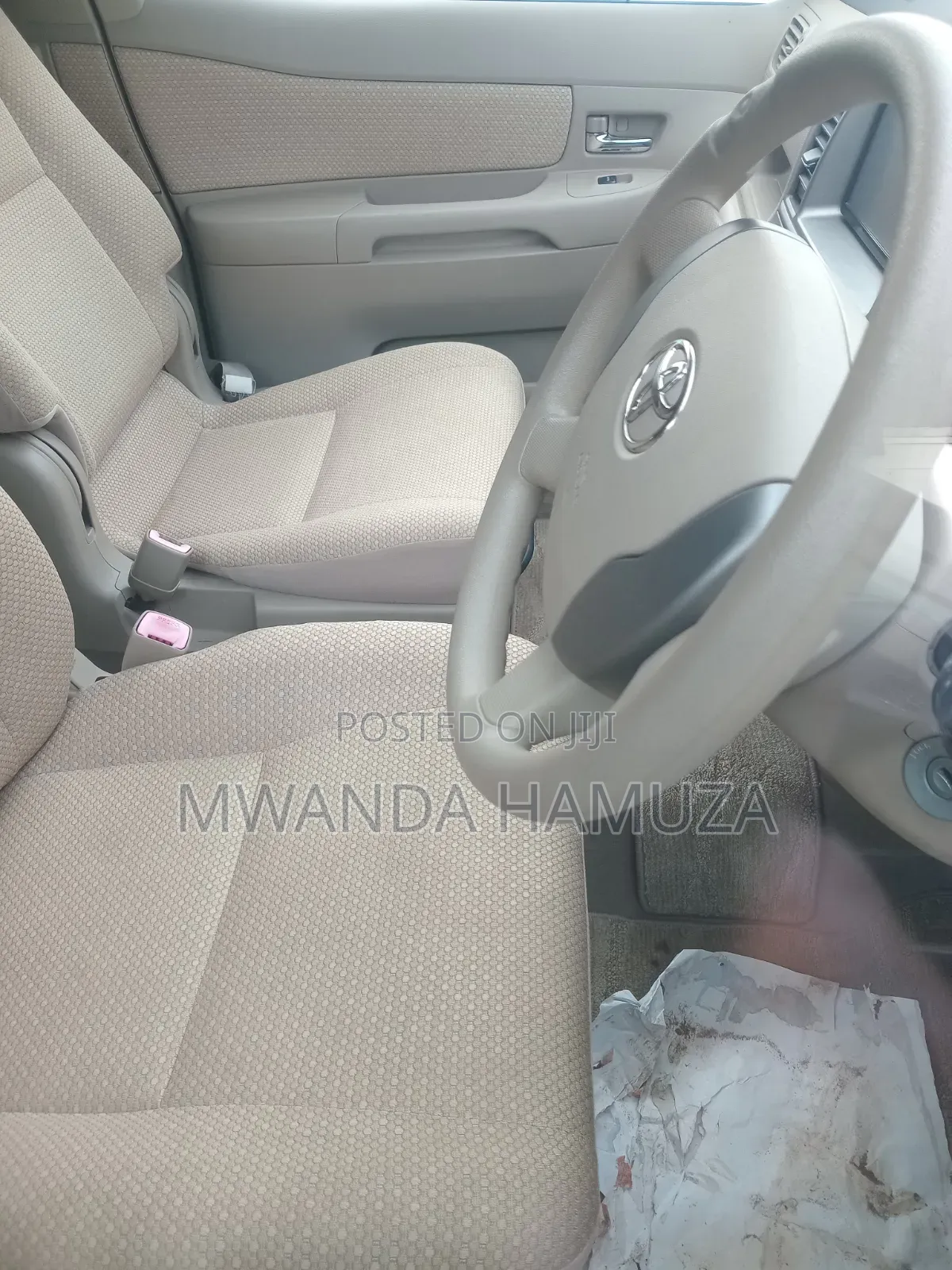 Toyota Raum 2011 Silver