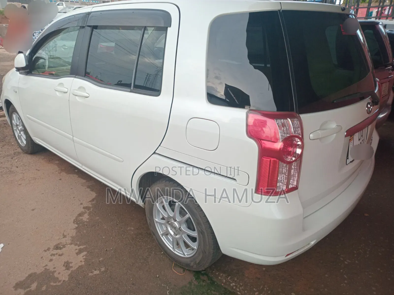Toyota Raum 2011 White