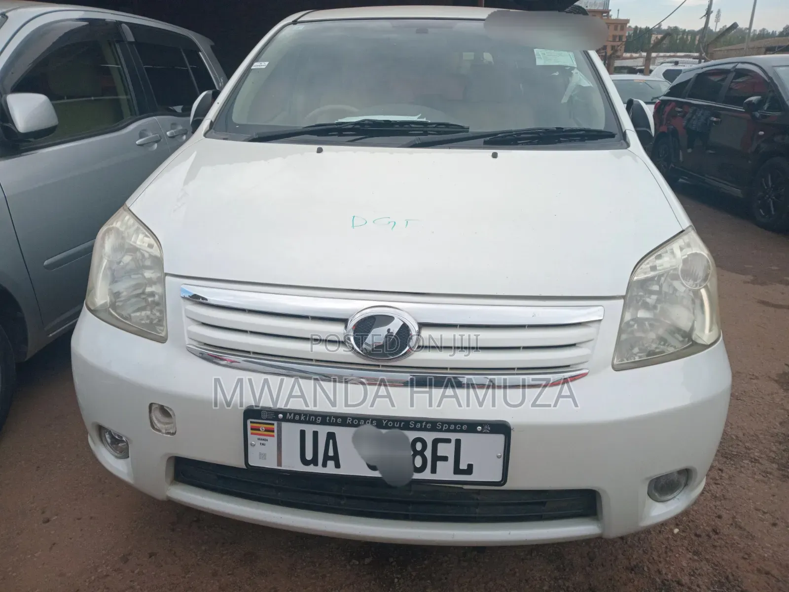 Toyota Raum 2011 White