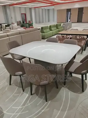 Adjustable Dinning Table