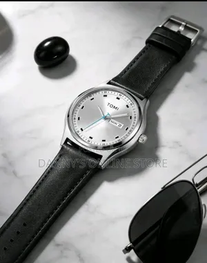 TOMI 1-Piece Men's Dual Calendar Fashion Minimalist PU Leather Watch.