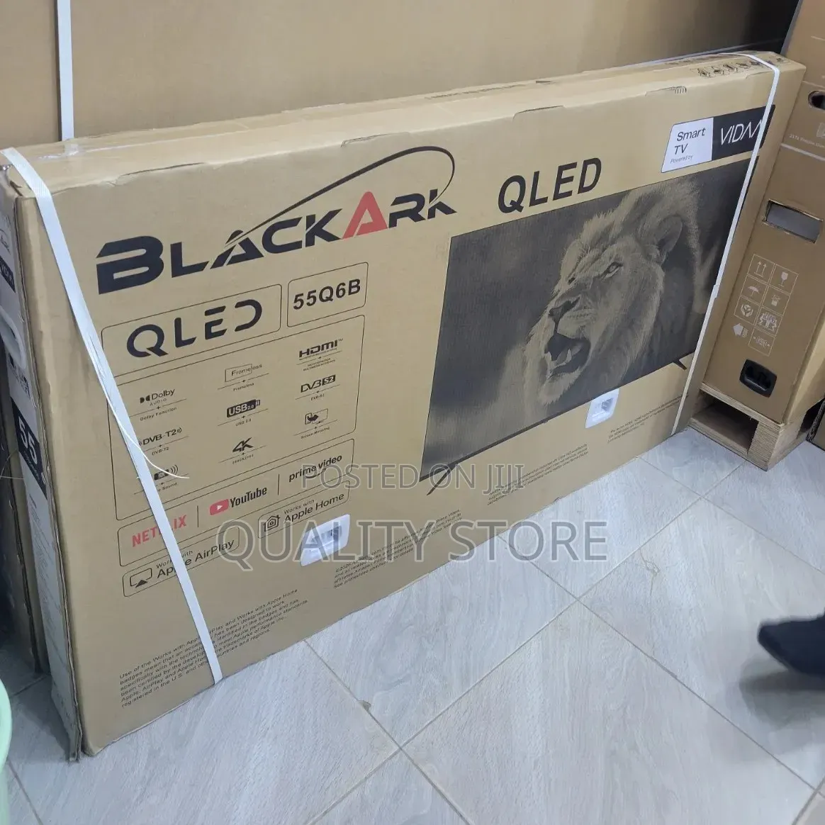 Black Ark 55 Qled Smart TV