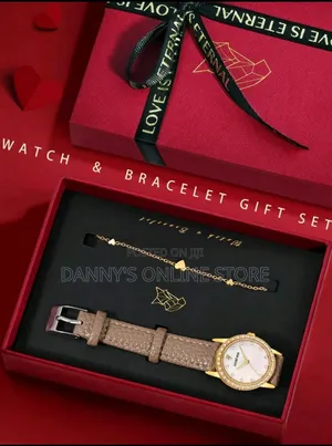 LUCKYFOX Women's Watch Gift Set With Rhinestone Iridescent Dial.