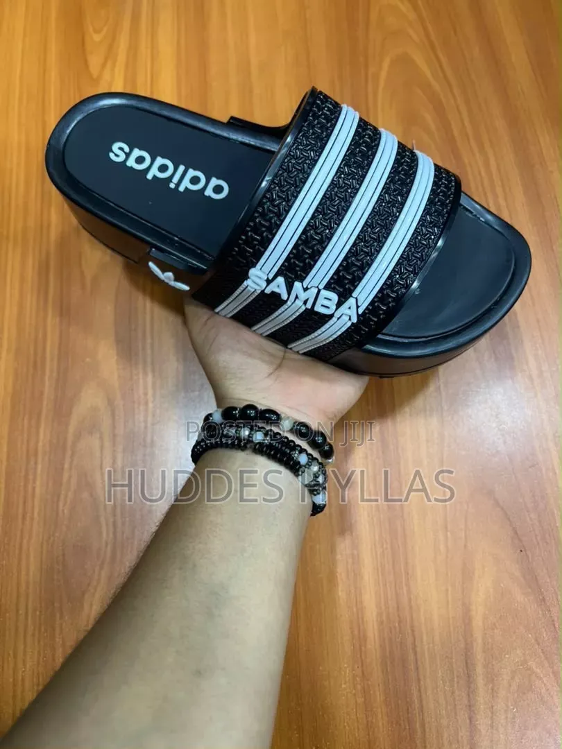 Samba Adidas Pushins
