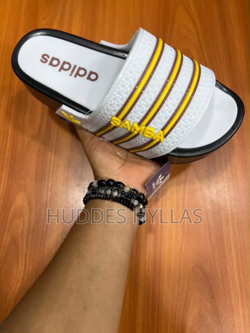 Samba Adidas Pushins