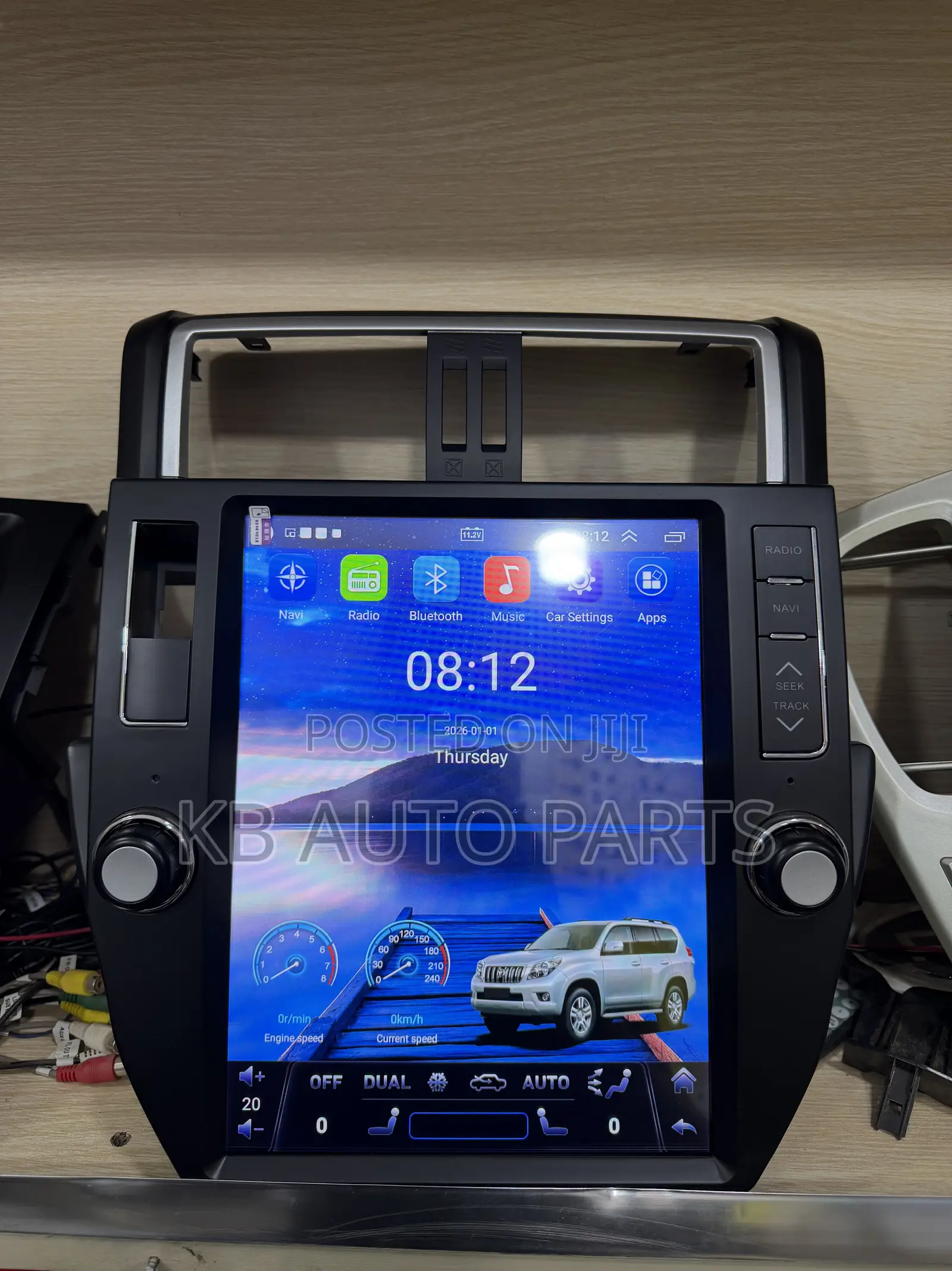 Toyota Prado 2010-2013 Tesla Android Radio