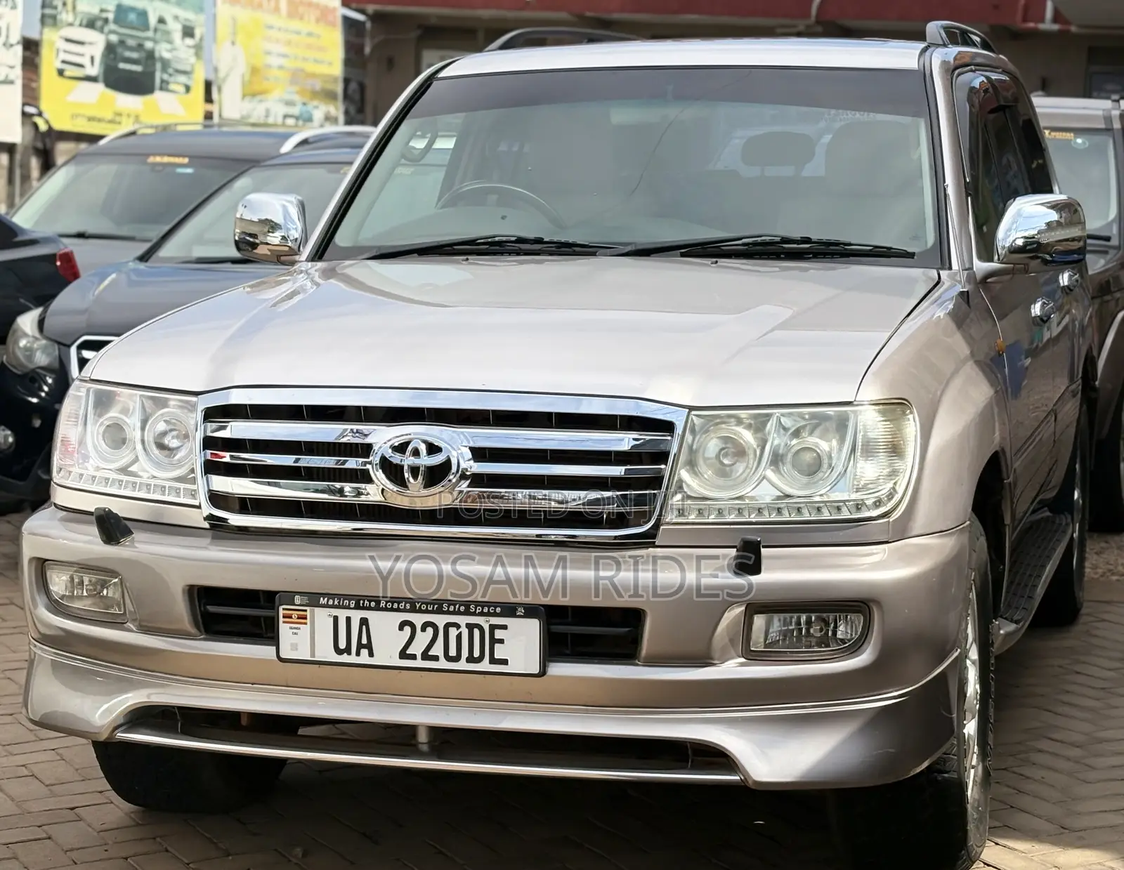 Toyota Land Cruiser 100 4.2 2006 Silver