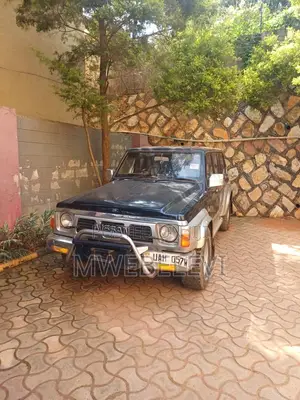 Nissan Patrol GR Wagon 1998 Green