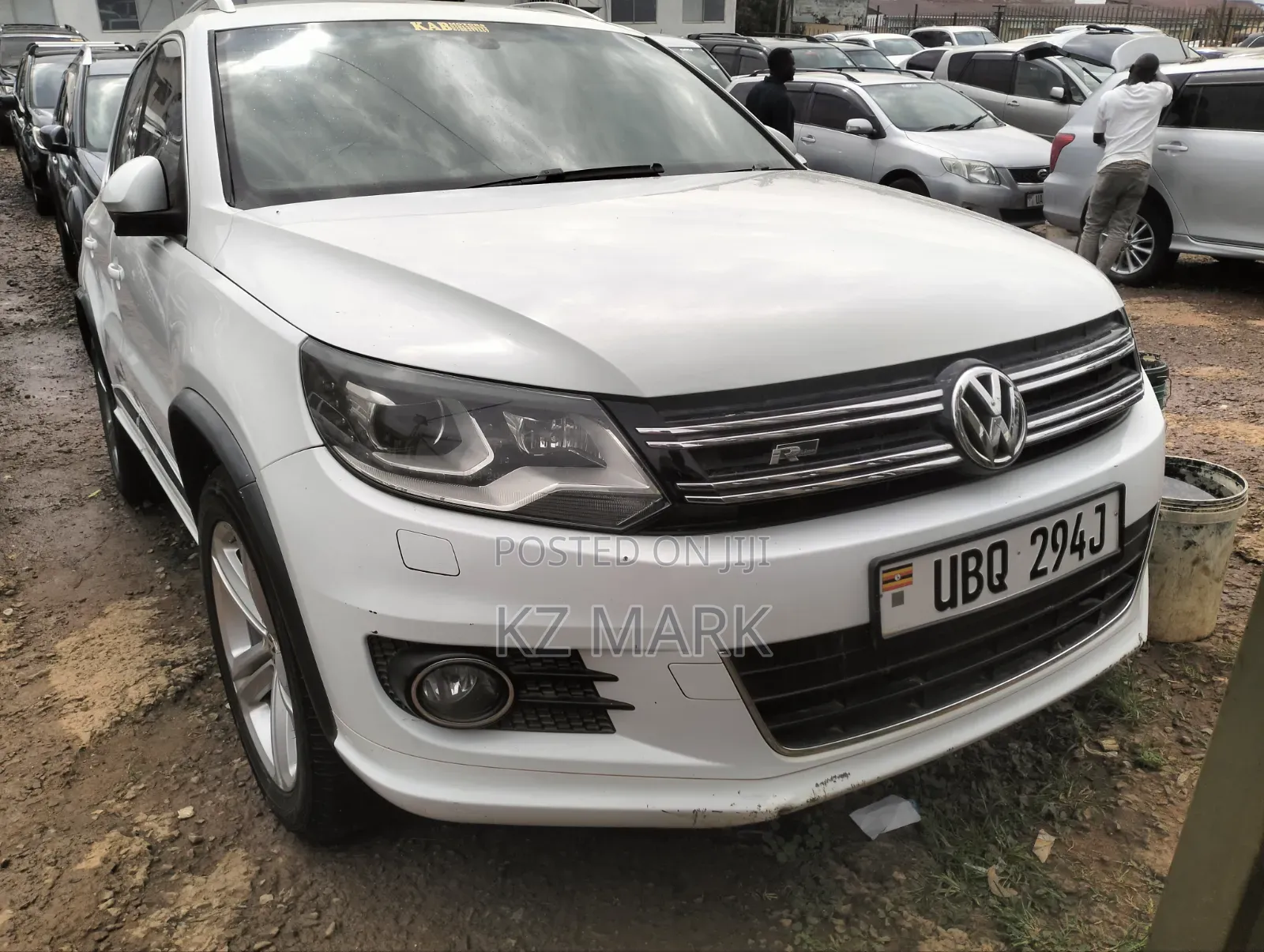 Volkswagen Tiguan R-Line 4dr SUV (2.0L 4cyl Turbo 6A) 2014 White
