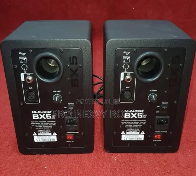 M-Audio BX5 Studio Sound Monitors (Pair) – Clean Clear Sound