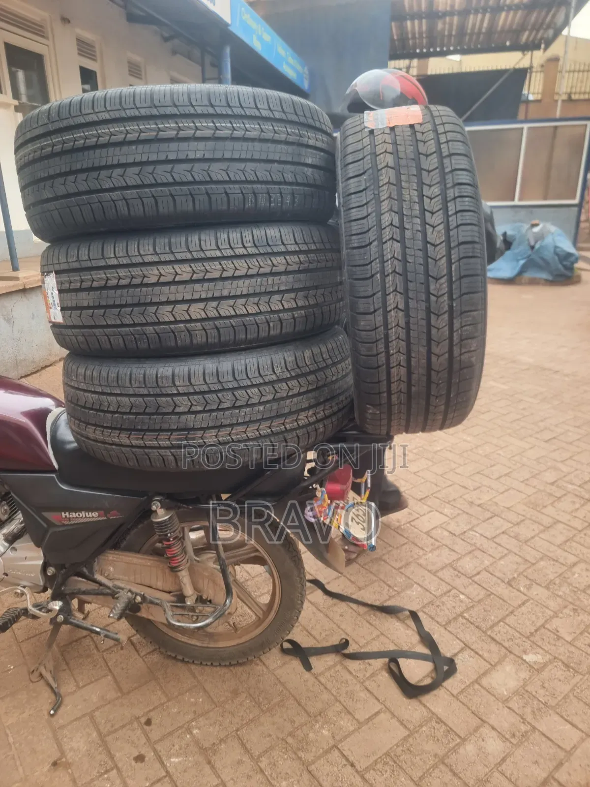 265/50r20 Joyroad Tyres for Golf , Benz