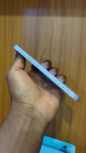 Apple iPhone 13 256 GB White