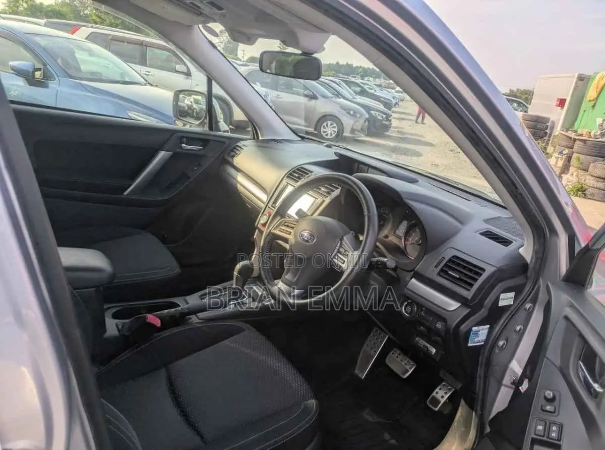 Subaru Forester 2012 Silver