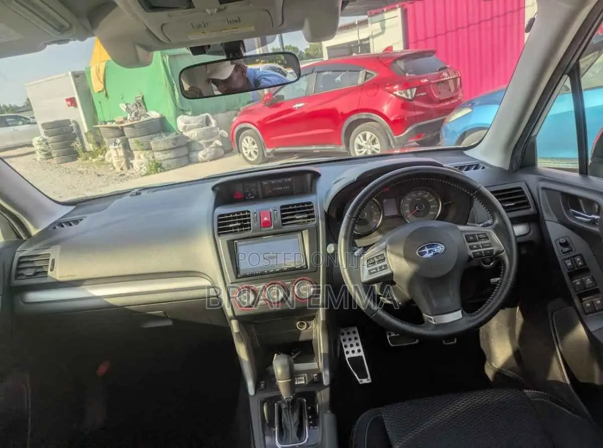 Subaru Forester 2012 Silver