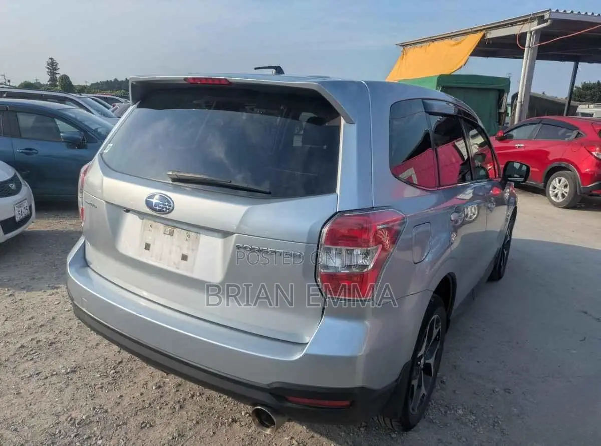 Subaru Forester 2012 Silver