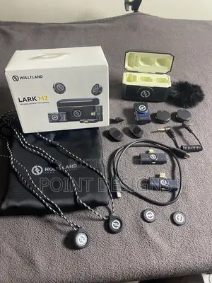 Hollyland Lark M2 Wireless Lavalier Microphone