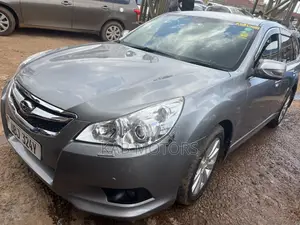 Subaru Legacy 2.0D Estate 2011 Silver