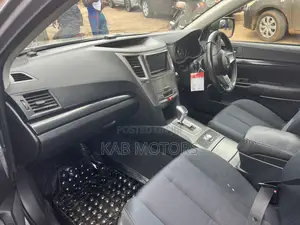 Subaru Legacy 2.0D Estate 2011 Silver